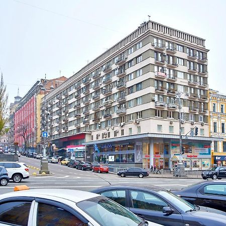 Sauna, Big Jacuzzi , Khreshchatyk Apartments Kiev Extérieur photo