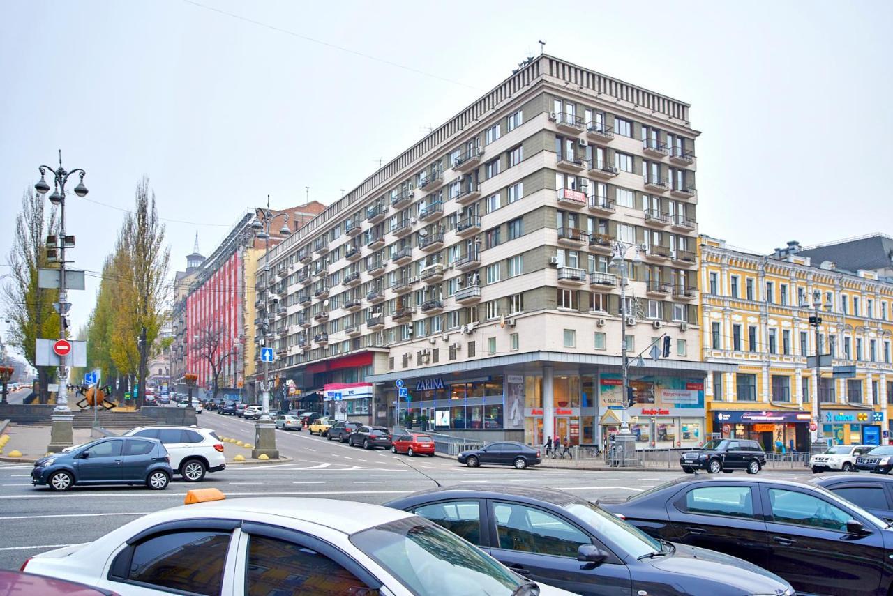 Sauna, Big Jacuzzi , Khreshchatyk Apartments Kiev Extérieur photo