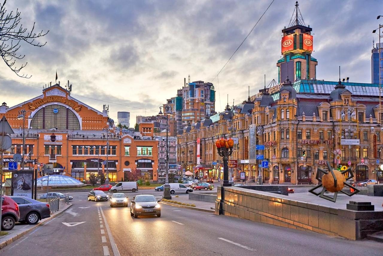 Sauna, Big Jacuzzi , Khreshchatyk Apartments Kiev Extérieur photo