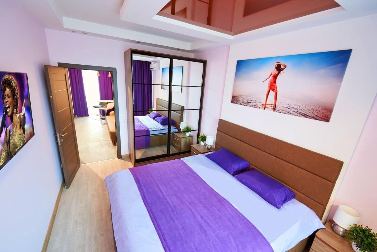 Sauna, Big Jacuzzi , Khreshchatyk Apartments Kiev Extérieur photo
