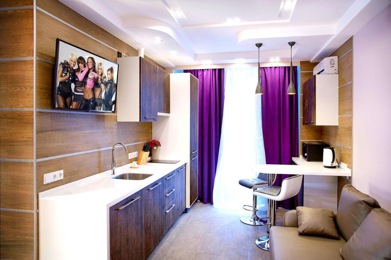 Sauna, Big Jacuzzi , Khreshchatyk Apartments Kiev Extérieur photo